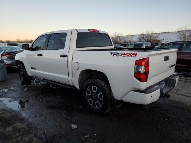 Photo 1 VIN: 5TFHY5F18JX742275 - TOYOTA TUNDRA CRE 