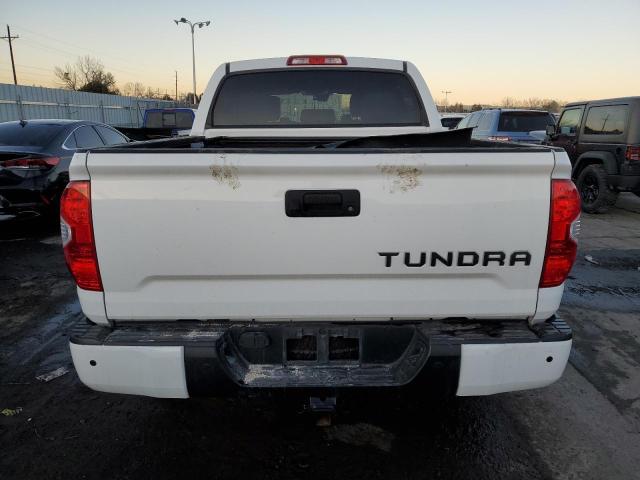 Photo 5 VIN: 5TFHY5F18JX742275 - TOYOTA TUNDRA CRE 