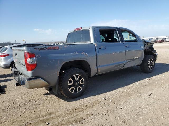 Photo 2 VIN: 5TFHY5F18KX802573 - TOYOTA TUNDRA 