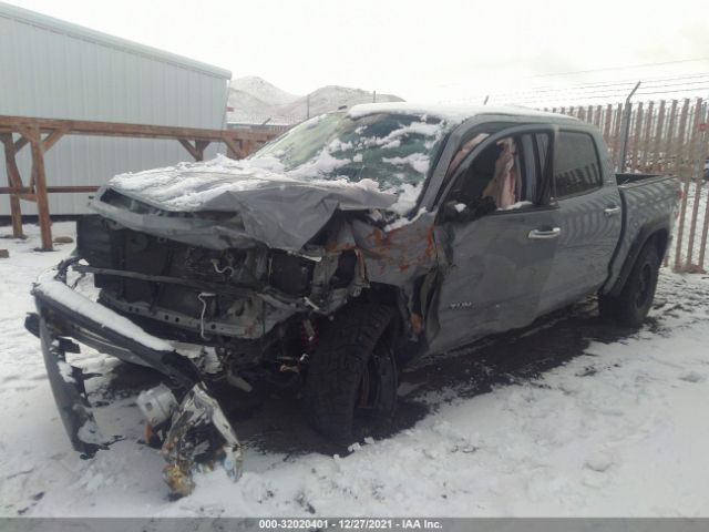 Photo 1 VIN: 5TFHY5F18KX869982 - TOYOTA TUNDRA 4WD 