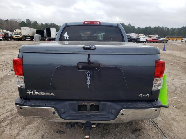 Photo 5 VIN: 5TFHY5F19AX100308 - TOYOTA TUNDRA CRE 