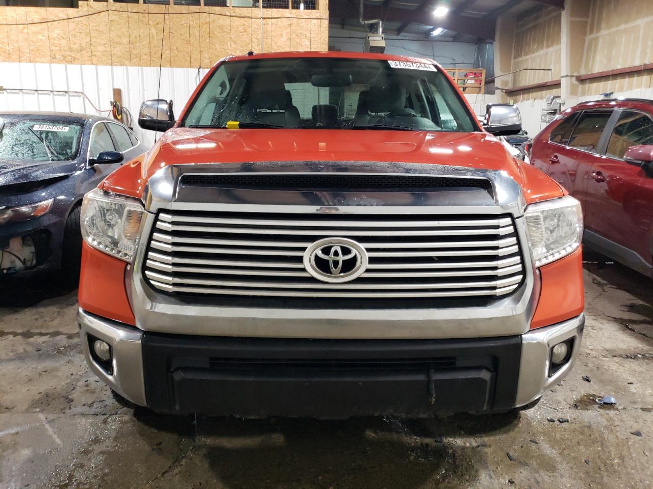 Photo 4 VIN: 5TFHY5F19GX544250 - TOYOTA TUNDRA 