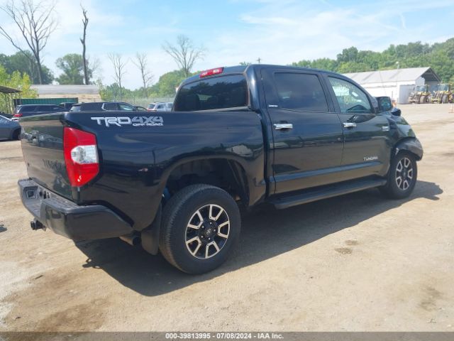 Photo 3 VIN: 5TFHY5F19JX757951 - TOYOTA TUNDRA 