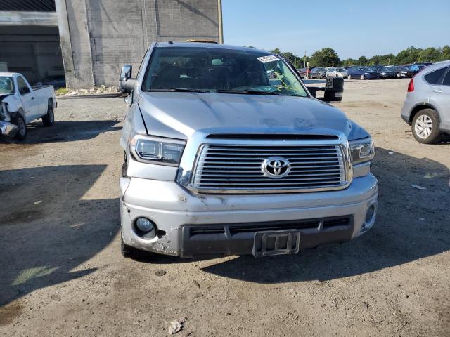 Photo 8 VIN: 5TFHY5F1XAX154667 - TOYOTA TUNDRA CRE 