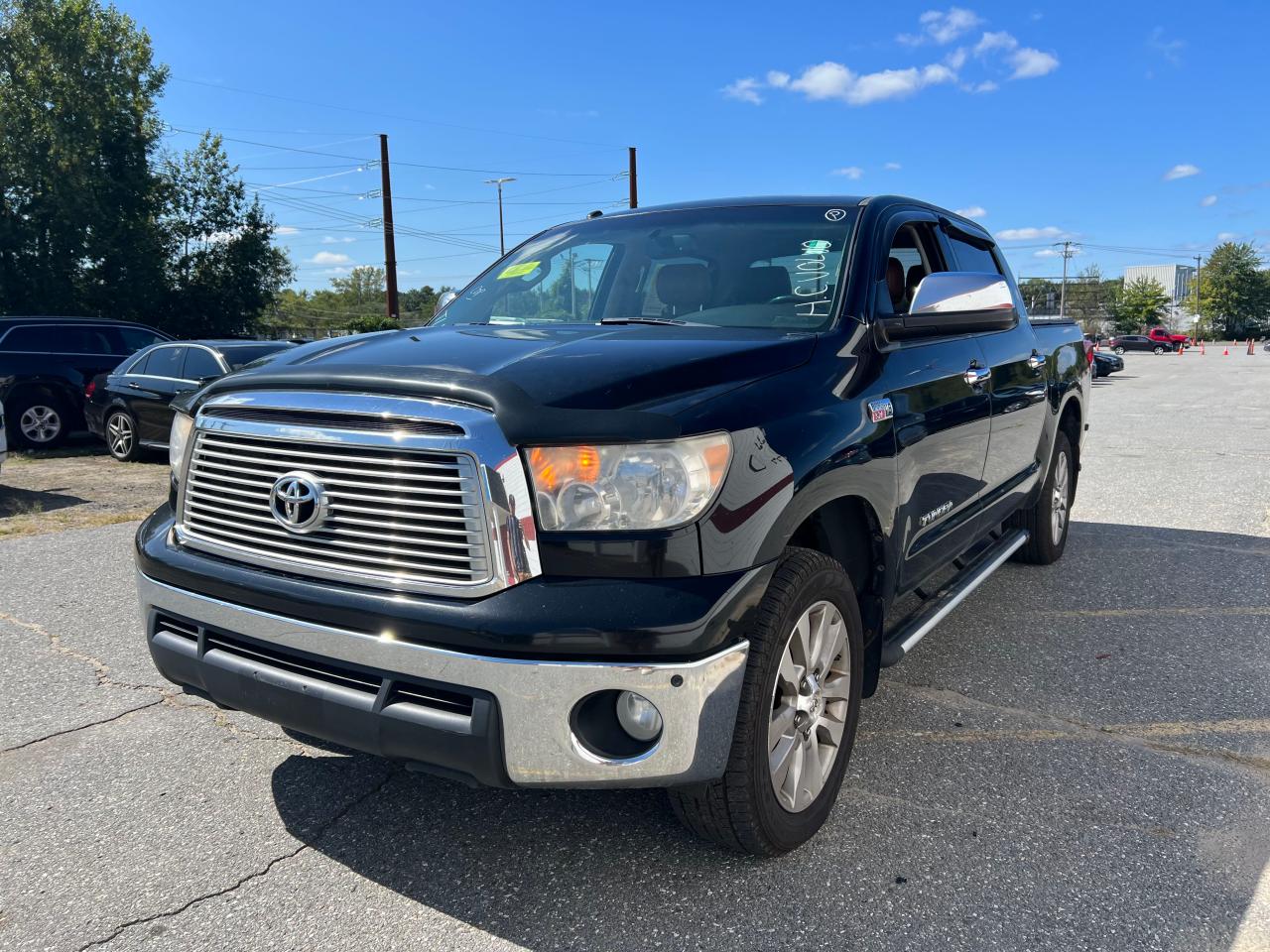 Photo 1 VIN: 5TFHY5F1XBX160955 - TOYOTA TUNDRA 