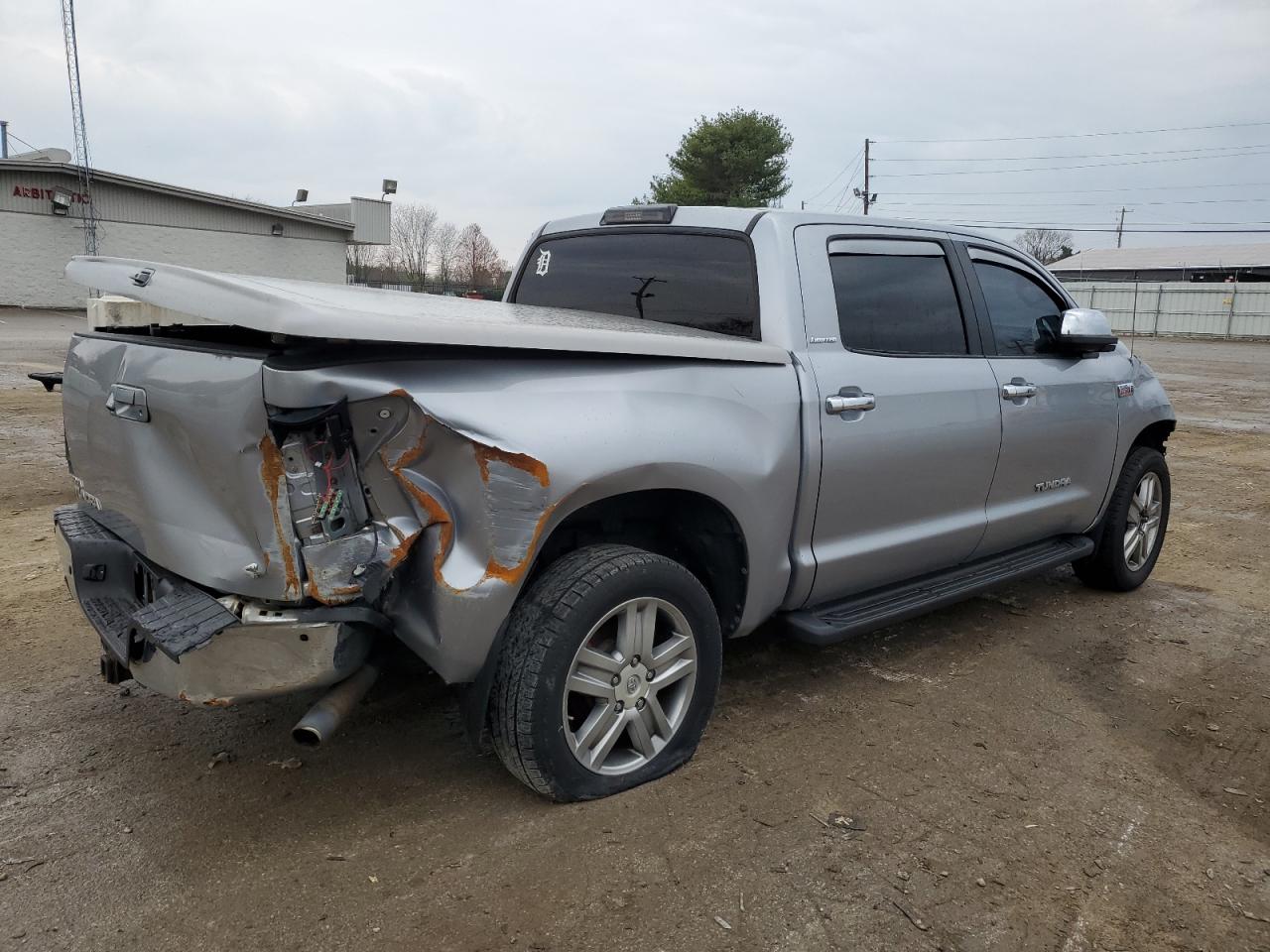 Photo 2 VIN: 5TFHY5F1XCX216359 - TOYOTA TUNDRA 