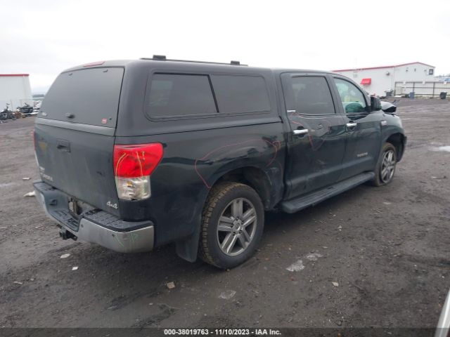 Photo 3 VIN: 5TFHY5F1XCX240497 - TOYOTA TUNDRA 4WD TRUCK 