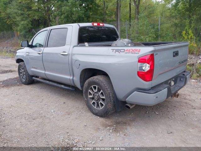 Photo 2 VIN: 5TFHY5F1XJX771292 - TOYOTA TUNDRA 