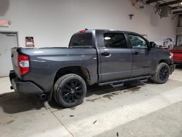 Photo 2 VIN: 5TFHY5F1XMX027275 - TOYOTA TUNDRA CRE 