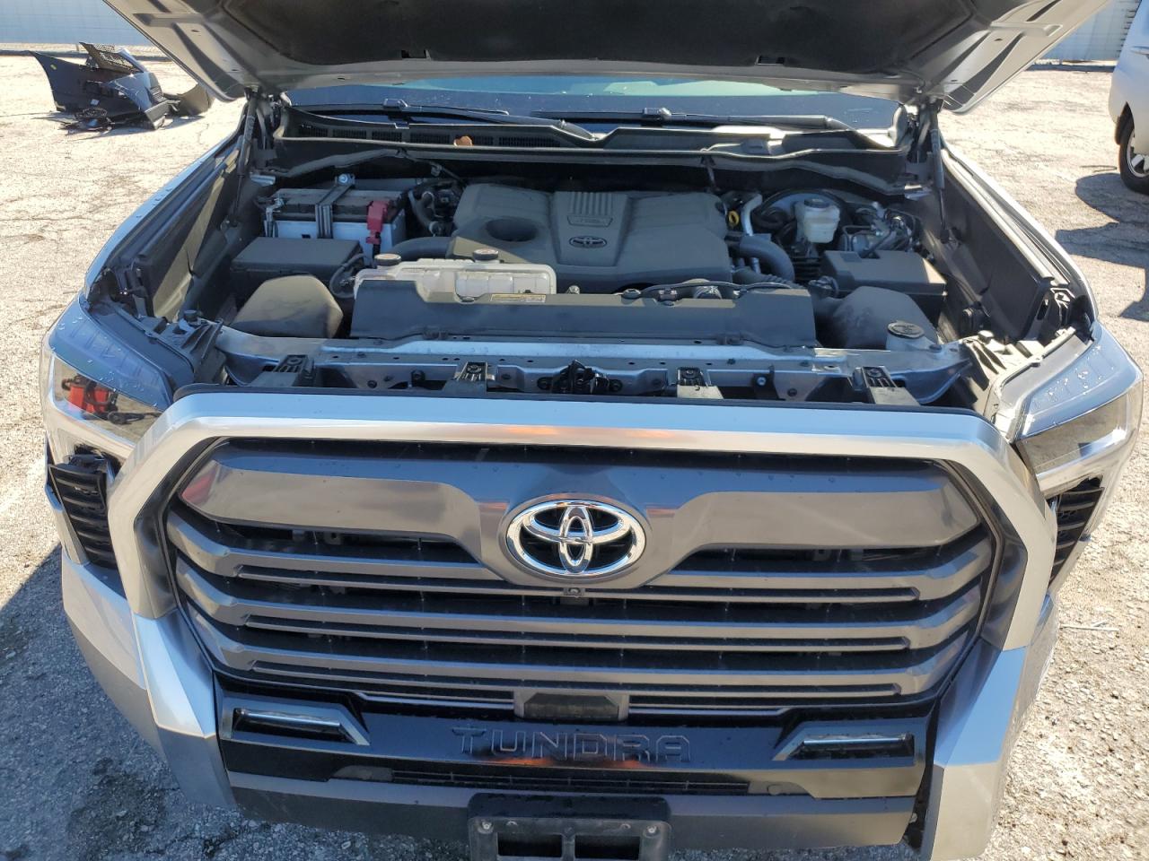 Photo 10 VIN: 5TFJA5AB1PX022573 - TOYOTA TUNDRA 