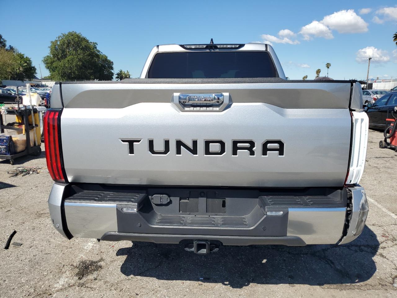 Photo 5 VIN: 5TFJA5AB1PX022573 - TOYOTA TUNDRA 