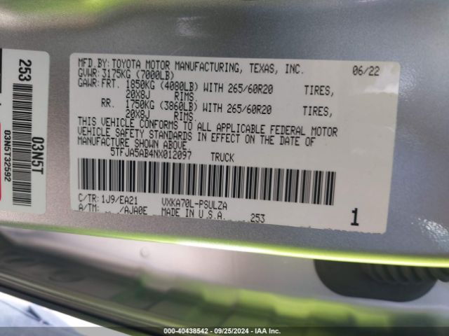 Photo 8 VIN: 5TFJA5AB4NX012097 - TOYOTA TUNDRA 