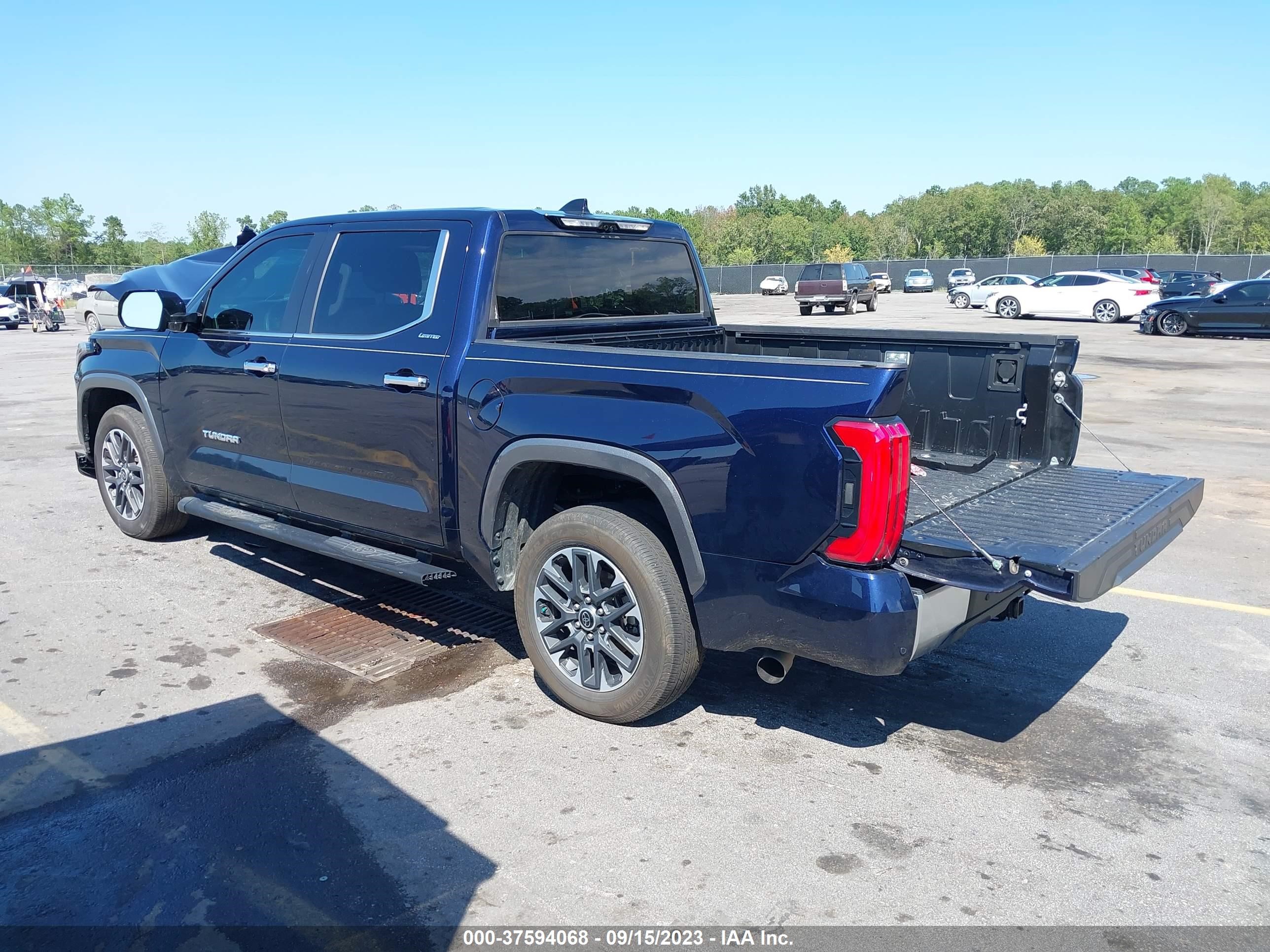 Photo 2 VIN: 5TFJA5AB8NX004892 - TOYOTA TUNDRA 