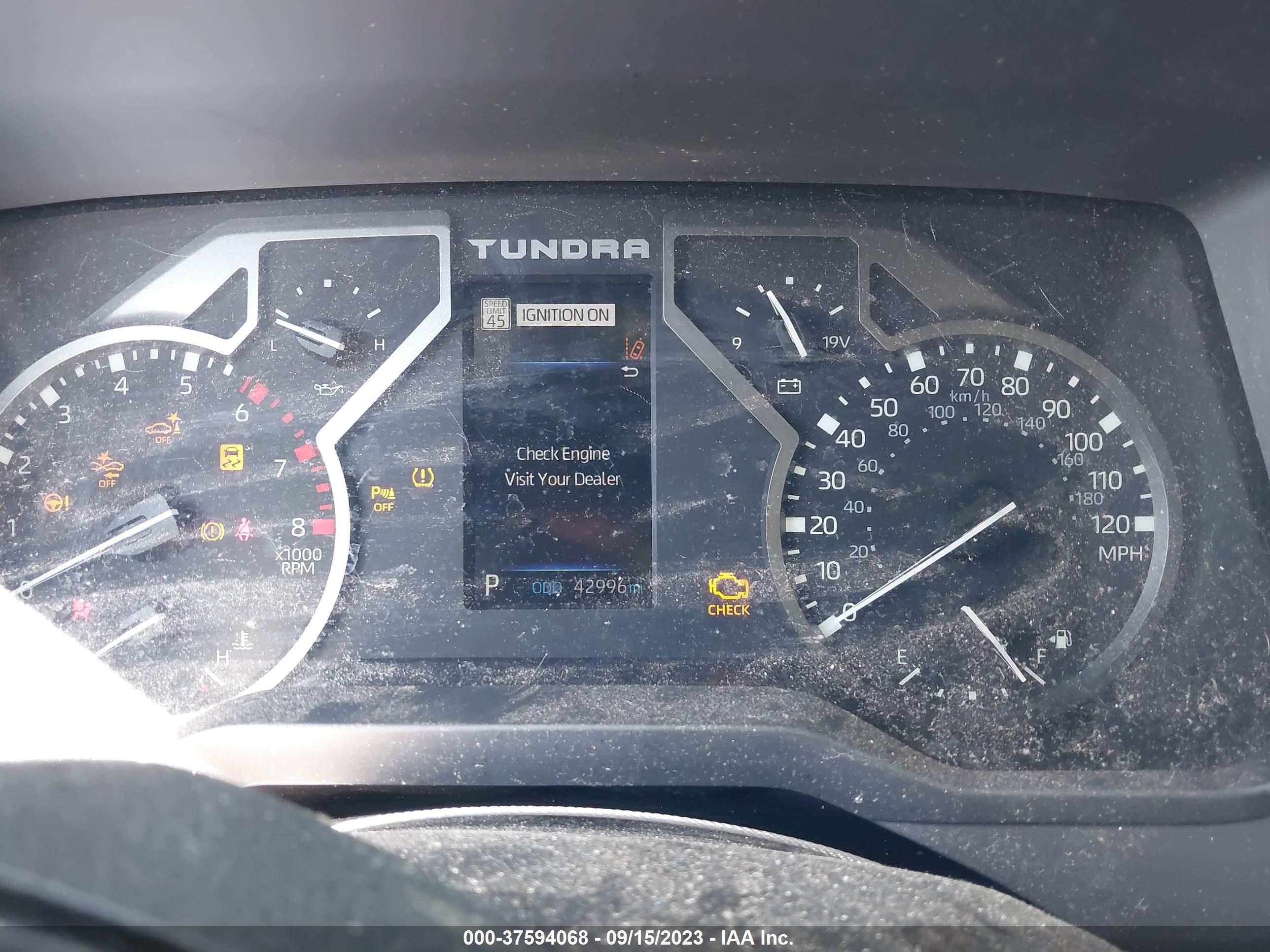 Photo 6 VIN: 5TFJA5AB8NX004892 - TOYOTA TUNDRA 