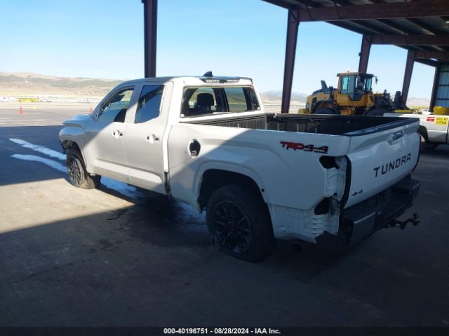 Photo 2 VIN: 5TFJA5DA3NX037429 - TOYOTA TUNDRA 