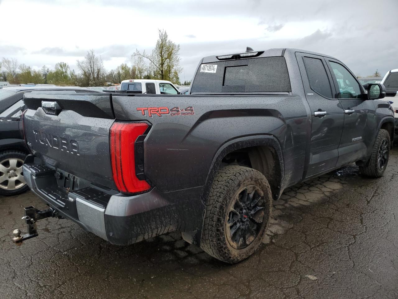 Photo 2 VIN: 5TFJA5DA8NX011067 - TOYOTA TUNDRA 