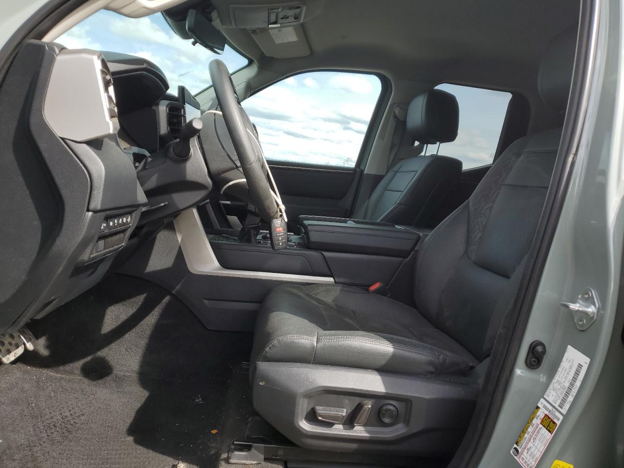 Photo 6 VIN: 5TFJA5DAXNX020854 - TOYOTA TUNDRA 