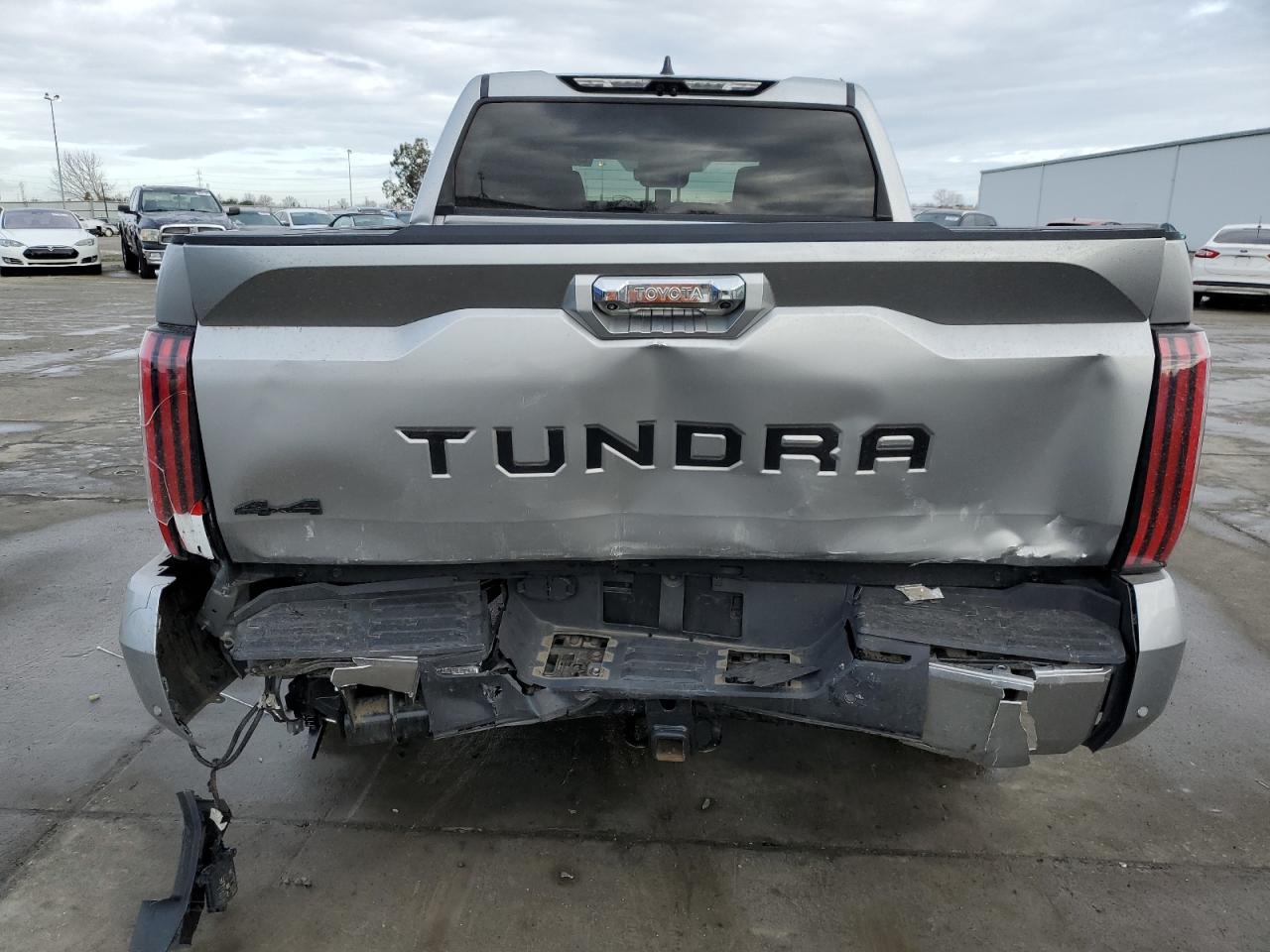 Photo 5 VIN: 5TFJA5DB0PX068245 - TOYOTA TUNDRA 