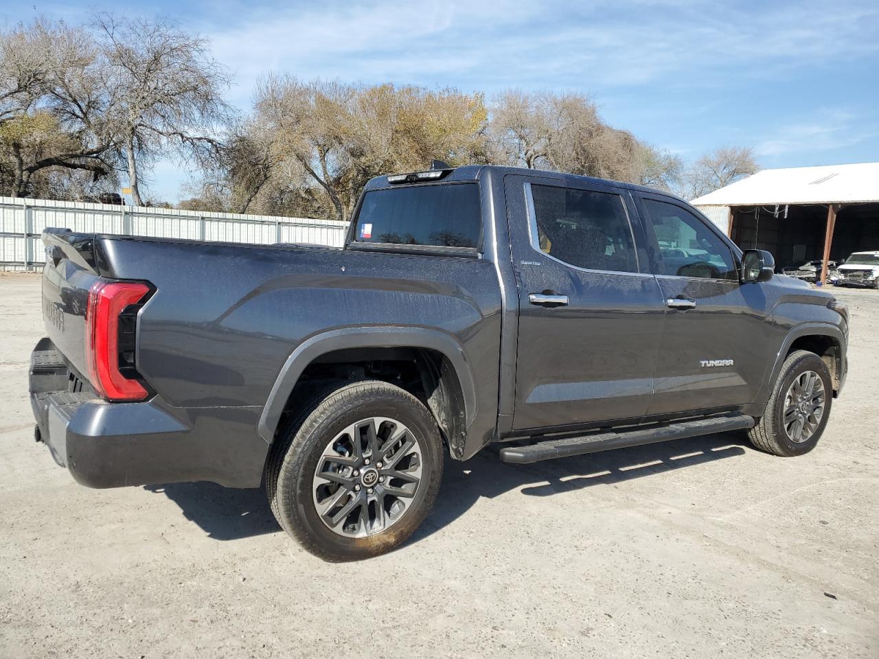 Photo 2 VIN: 5TFJA5DB0RX139138 - TOYOTA TUNDRA 