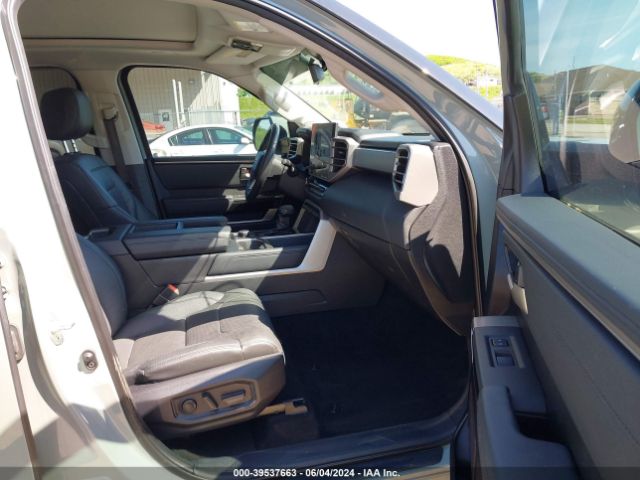 Photo 4 VIN: 5TFJA5DB1NX003742 - TOYOTA TUNDRA 