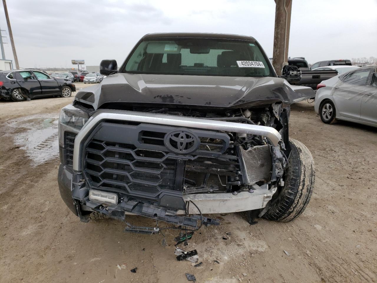 Photo 4 VIN: 5TFJA5DB3PX083290 - TOYOTA TUNDRA 