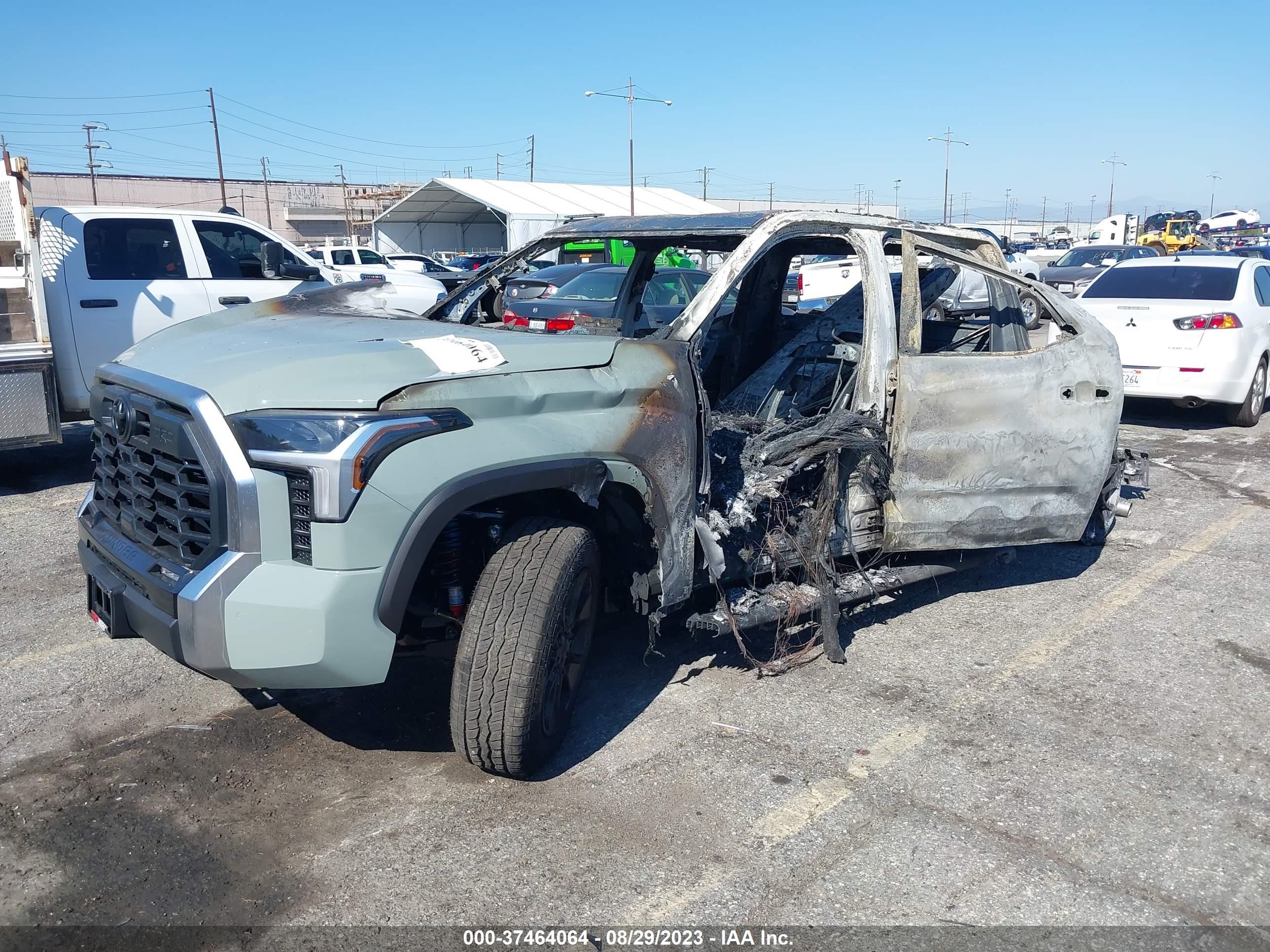 Photo 1 VIN: 5TFJA5DB4PX122193 - TOYOTA TUNDRA 