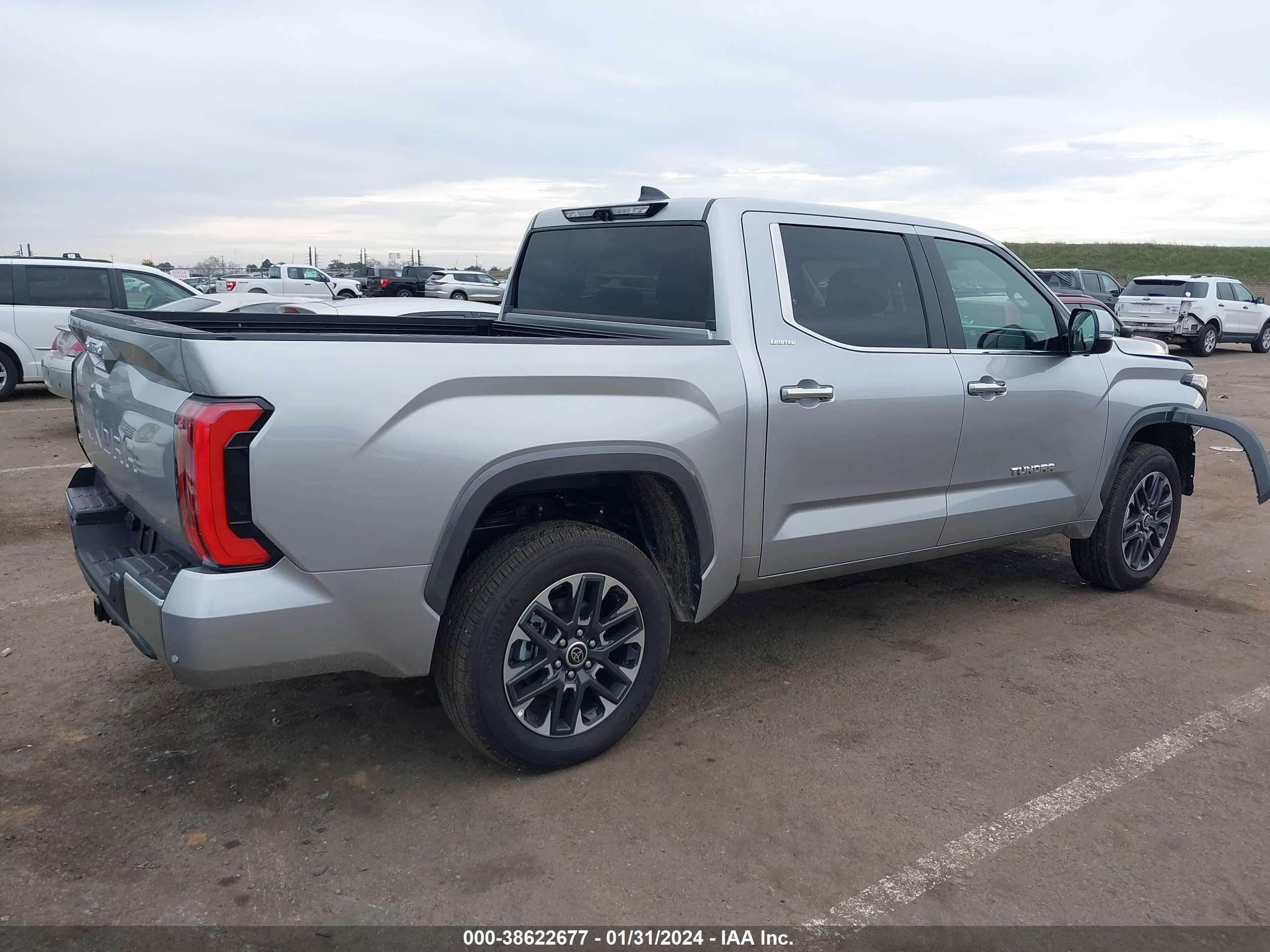 Photo 3 VIN: 5TFJA5DB4RX132807 - TOYOTA TUNDRA 