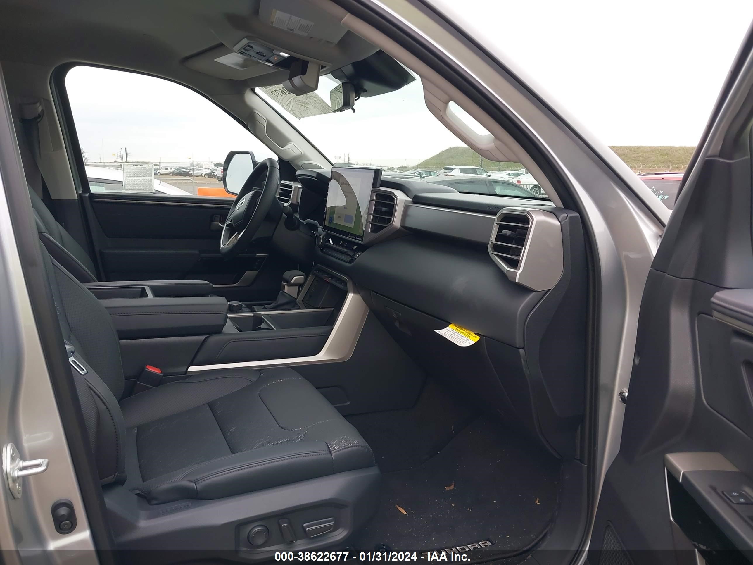 Photo 4 VIN: 5TFJA5DB4RX132807 - TOYOTA TUNDRA 