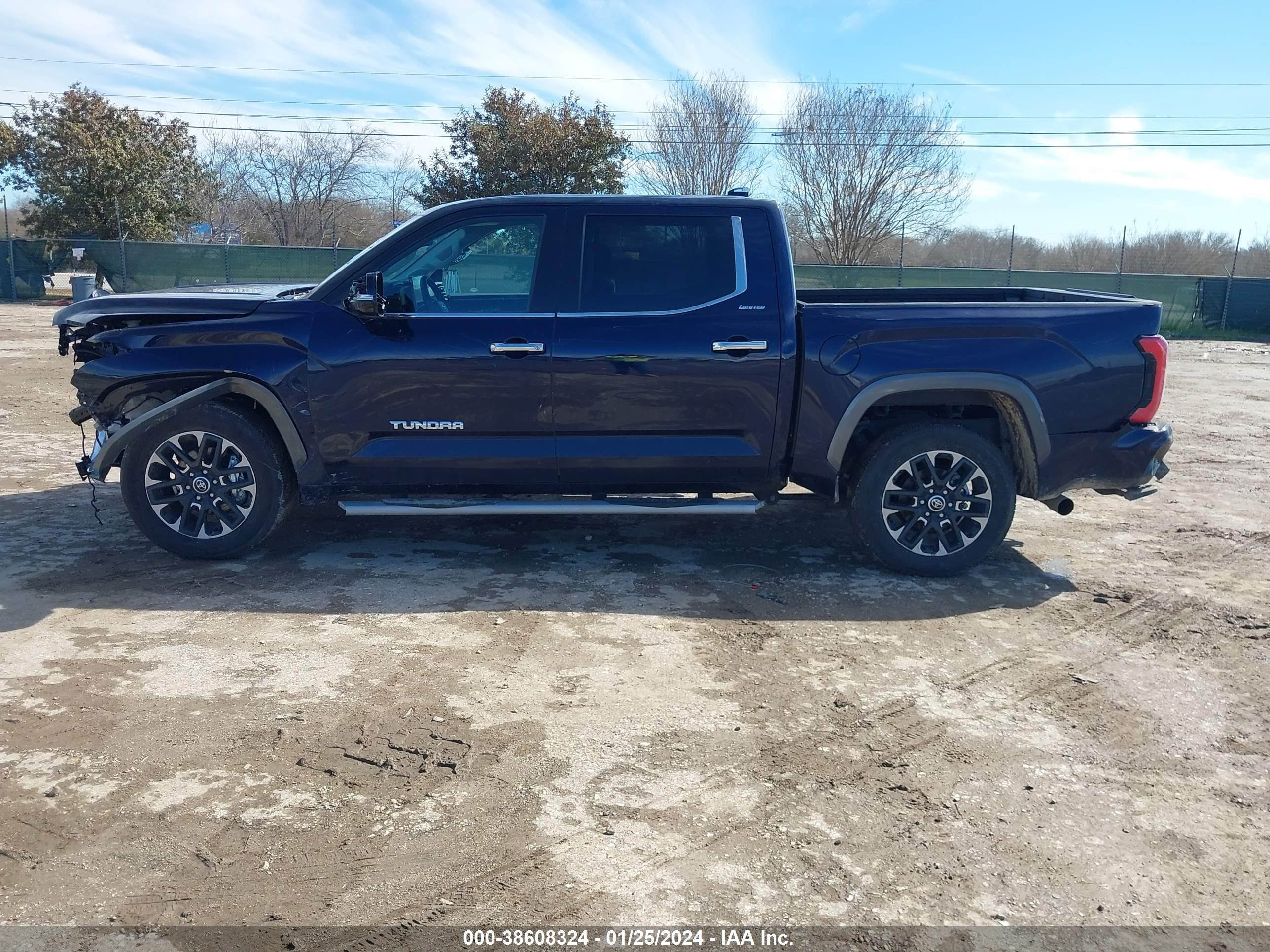 Photo 14 VIN: 5TFJA5DB6PX115312 - TOYOTA TUNDRA 