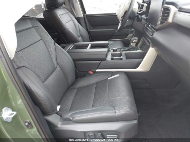 Photo 4 VIN: 5TFJA5DB7PX122821 - TOYOTA TUNDRA 