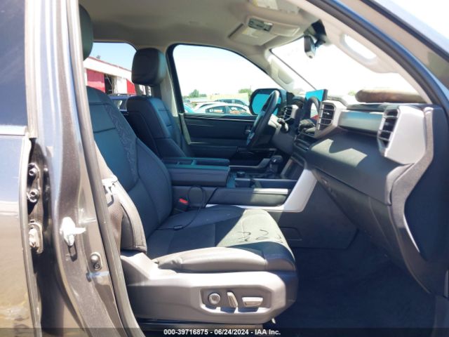 Photo 4 VIN: 5TFJA5DB8NX022501 - TOYOTA TUNDRA 