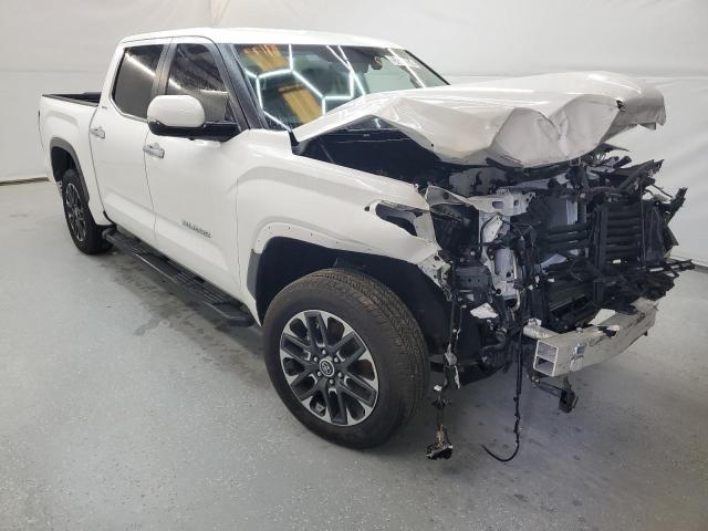 Photo 3 VIN: 5TFJA5DB8RX165695 - TOYOTA TUNDRA CRE 