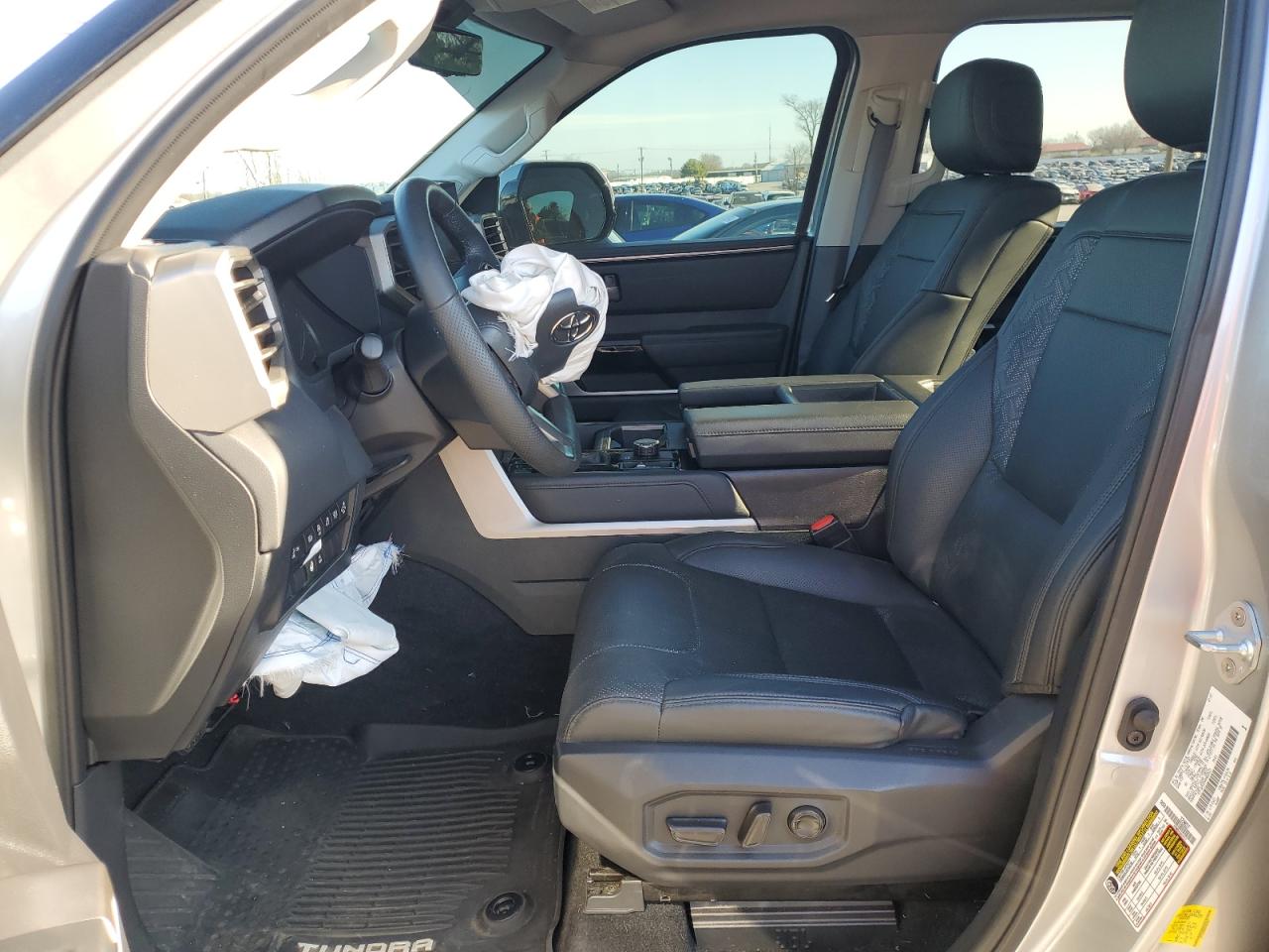 Photo 6 VIN: 5TFJA5DB9NX022023 - TOYOTA TUNDRA 