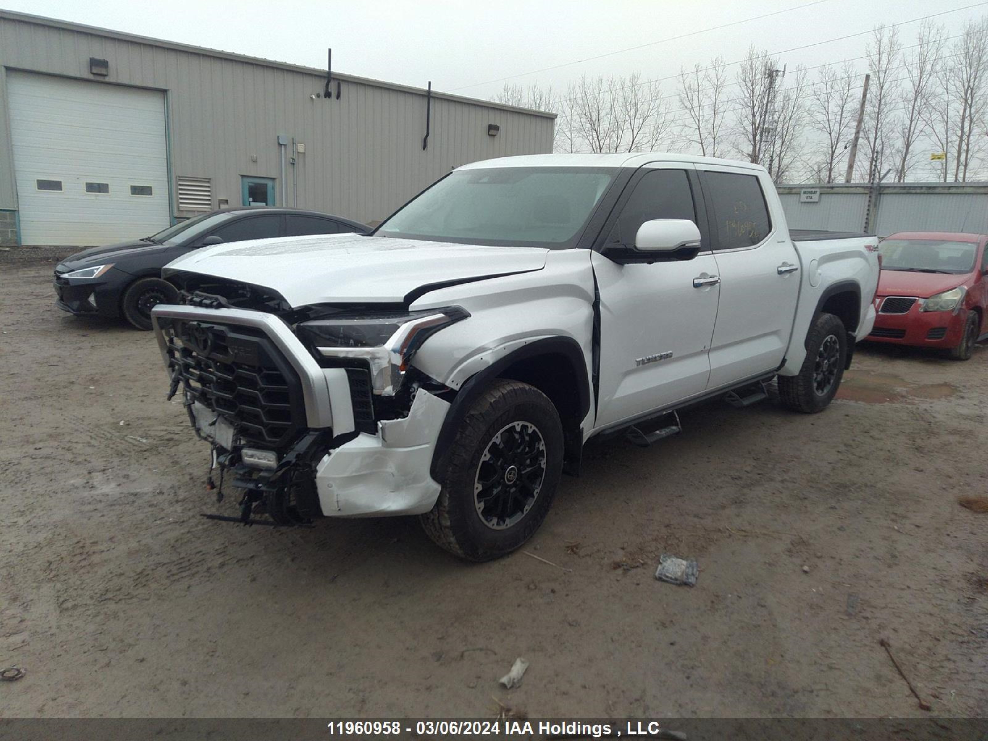 Photo 1 VIN: 5TFJA5DB9RX141583 - TOYOTA TUNDRA 