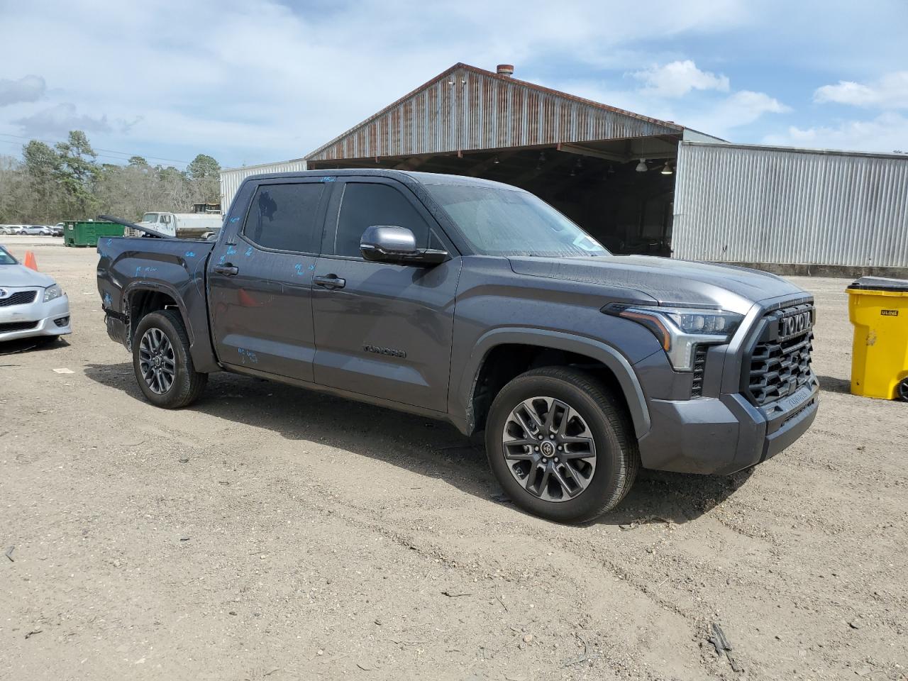 Photo 3 VIN: 5TFJA5DBXNX017865 - TOYOTA TUNDRA 