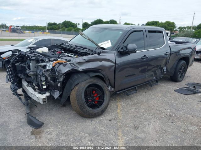 Photo 1 VIN: 5TFJA5EC3NX008769 - TOYOTA TUNDRA 