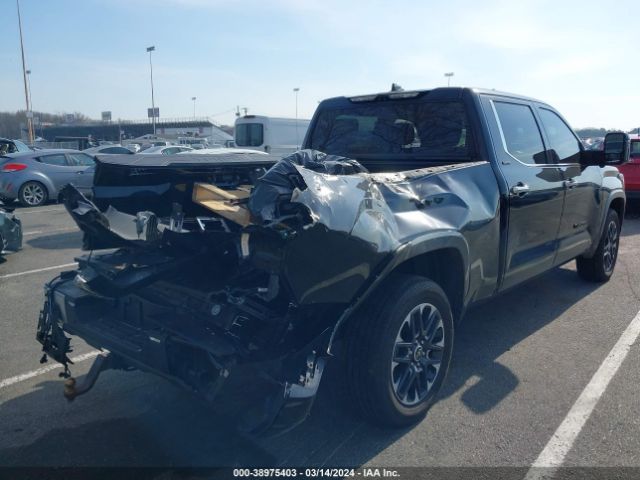 Photo 3 VIN: 5TFJA5EC8PX014442 - TOYOTA TUNDRA 