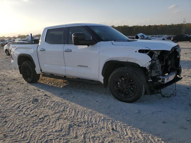 Photo 3 VIN: 5TFJC5DB1PX026631 - TOYOTA TUNDRA CRE 