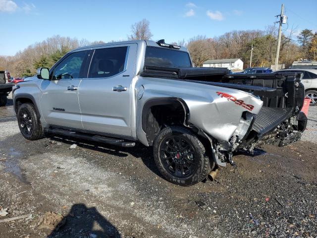 Photo 1 VIN: 5TFJC5DB9PX028921 - TOYOTA TUNDRA CRE 