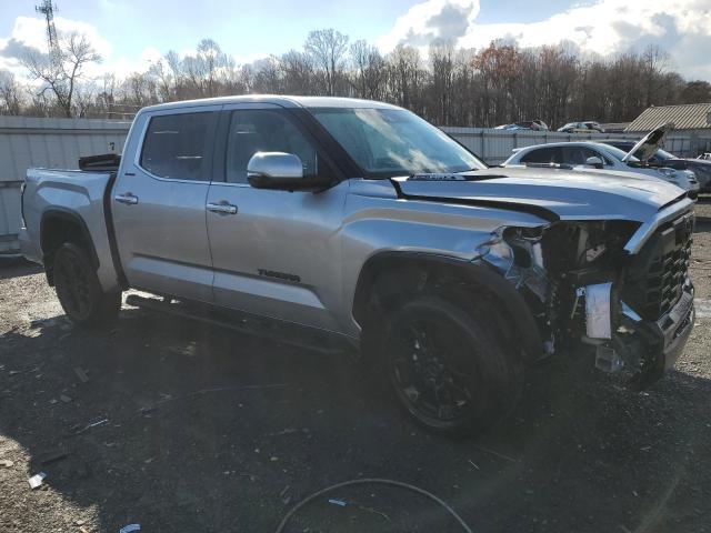 Photo 3 VIN: 5TFJC5DB9PX028921 - TOYOTA TUNDRA CRE 