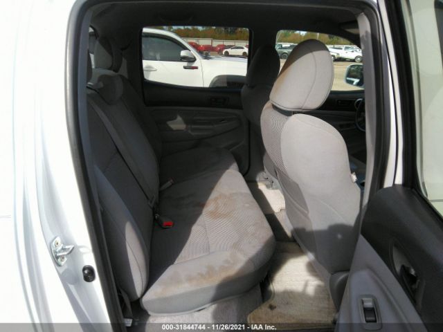 Photo 7 VIN: 5TFJU4GN0BX008997 - TOYOTA TACOMA 