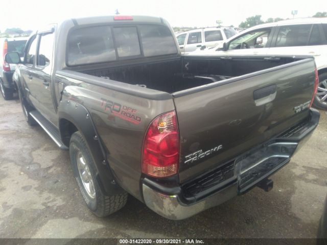 Photo 2 VIN: 5TFJU4GN0CX012744 - TOYOTA TACOMA 