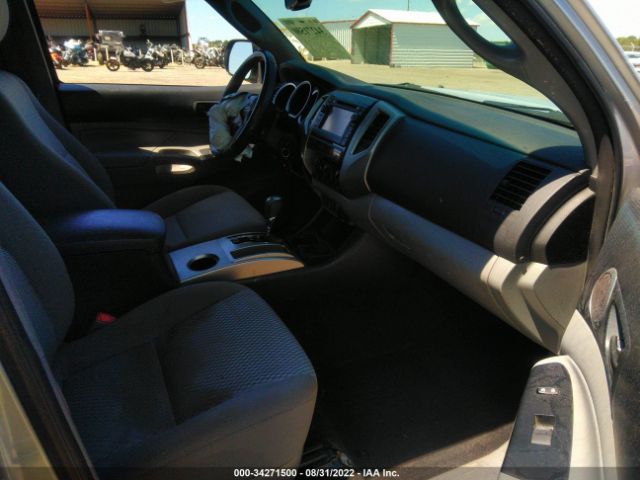 Photo 4 VIN: 5TFJU4GN0DX050668 - TOYOTA TACOMA 