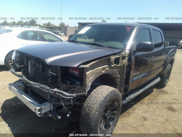 Photo 5 VIN: 5TFJU4GN0FX083978 - TOYOTA TACOMA 