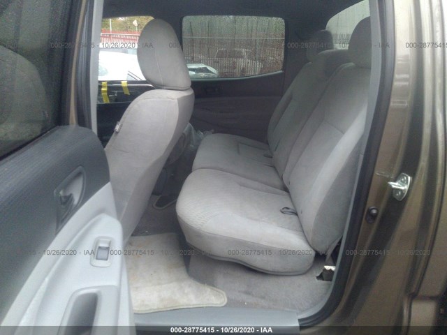 Photo 7 VIN: 5TFJU4GN1BX010595 - TOYOTA TACOMA 