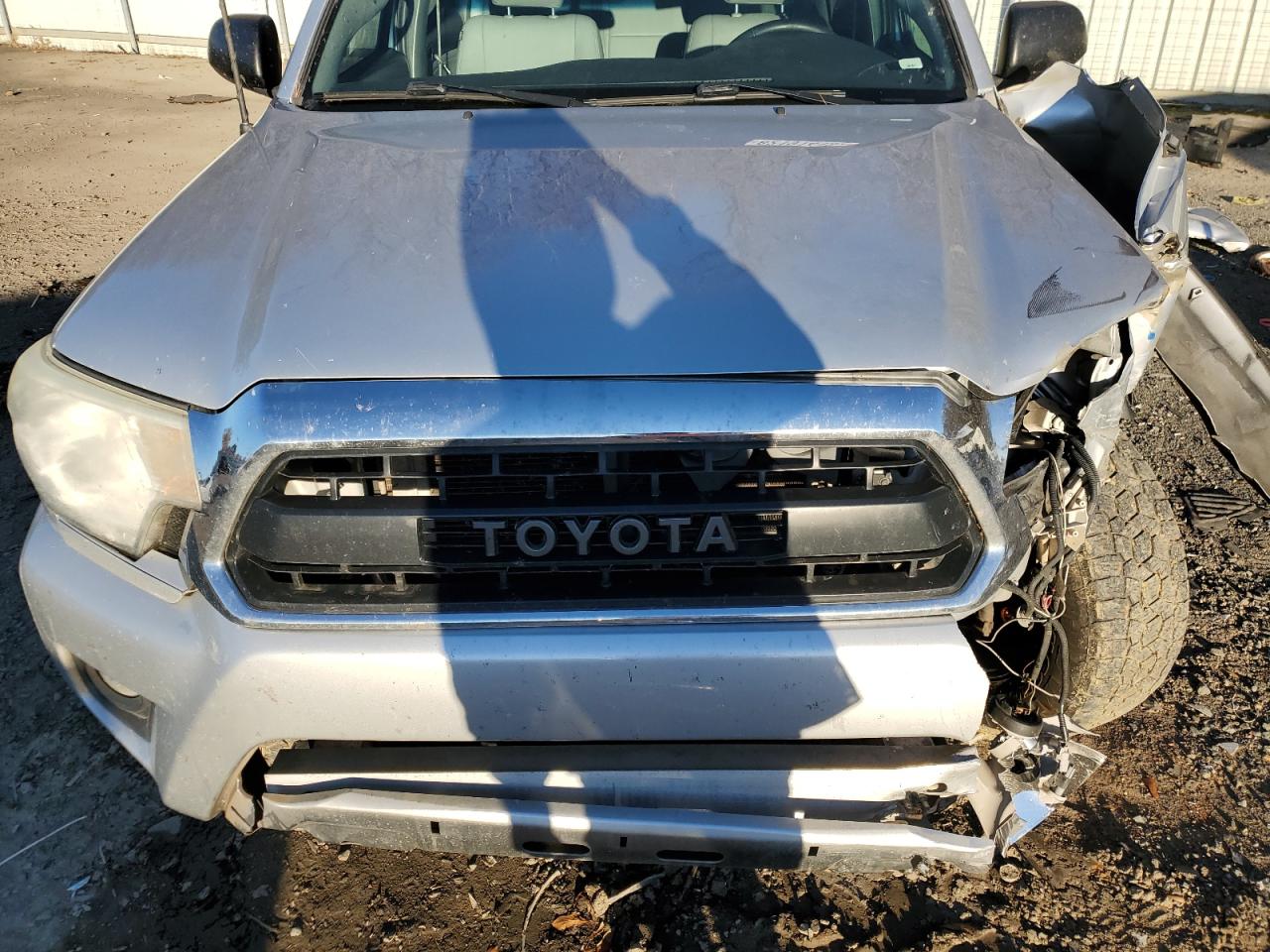 Photo 10 VIN: 5TFJU4GN1CX019315 - TOYOTA TACOMA 