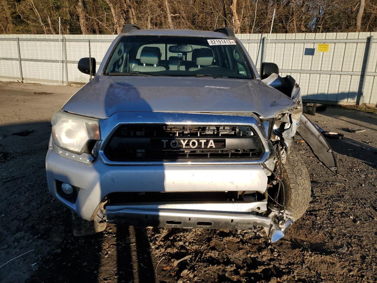 Photo 4 VIN: 5TFJU4GN1CX019315 - TOYOTA TACOMA 