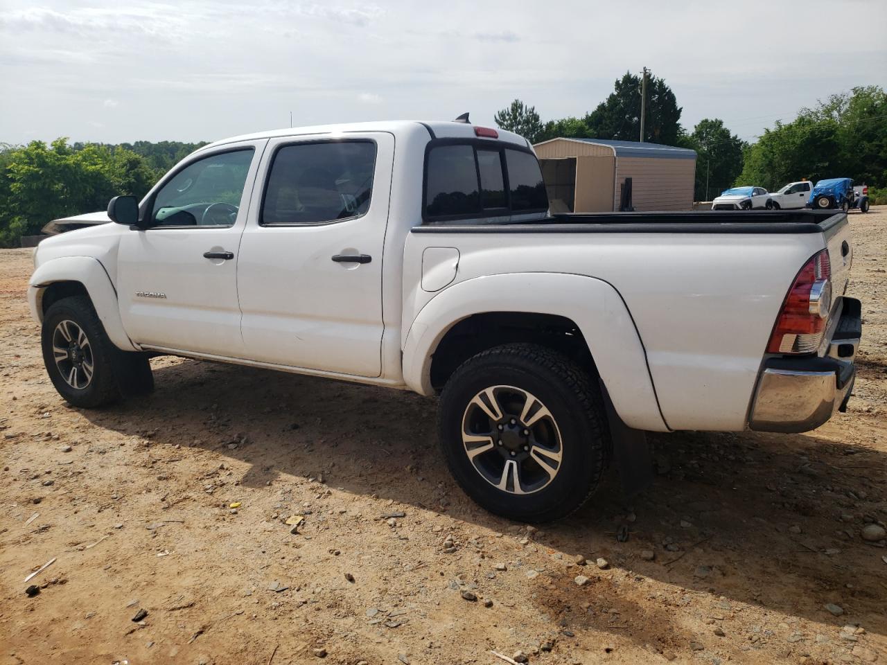 Photo 1 VIN: 5TFJU4GN1FX081821 - TOYOTA TACOMA 