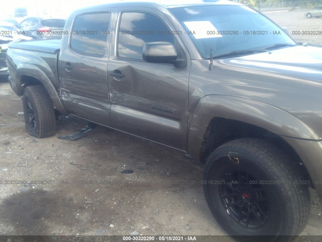 Photo 5 VIN: 5TFJU4GN2BX009228 - TOYOTA TACOMA 