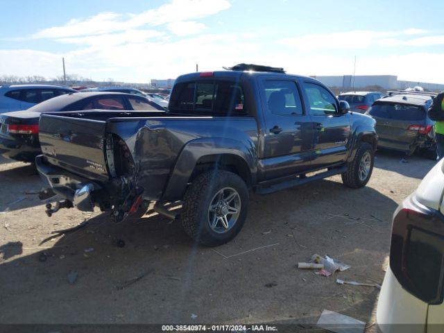 Photo 3 VIN: 5TFJU4GN2DX037016 - TOYOTA TACOMA 